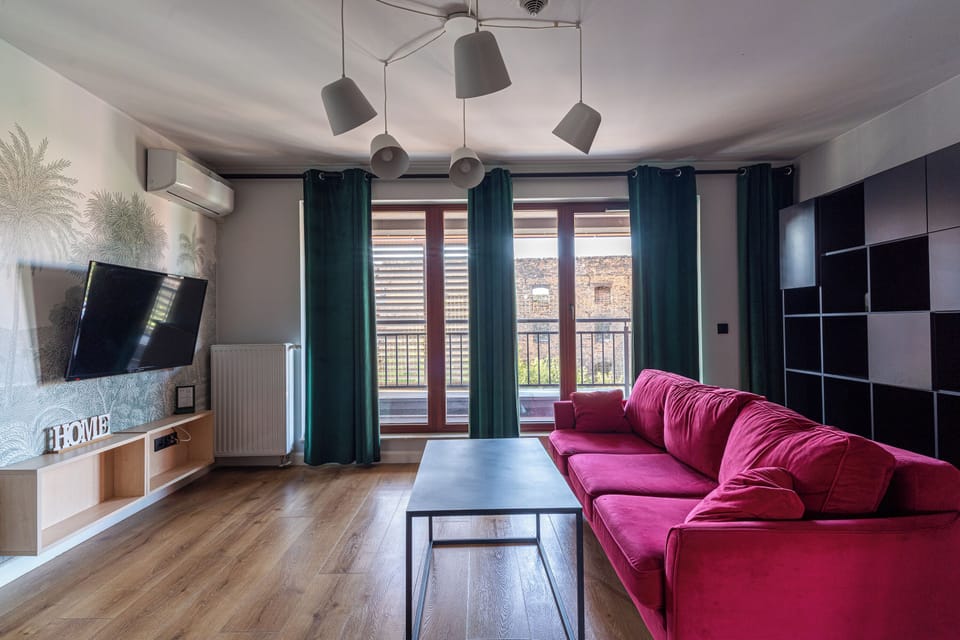 Comfort Studio, Balcony, City View | Iron/ironing board, WiFi (free)