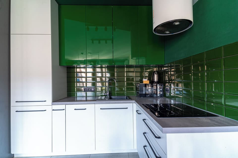Comfort Studio, Balcony, City View | Private kitchen | Electric kettle, toaster
