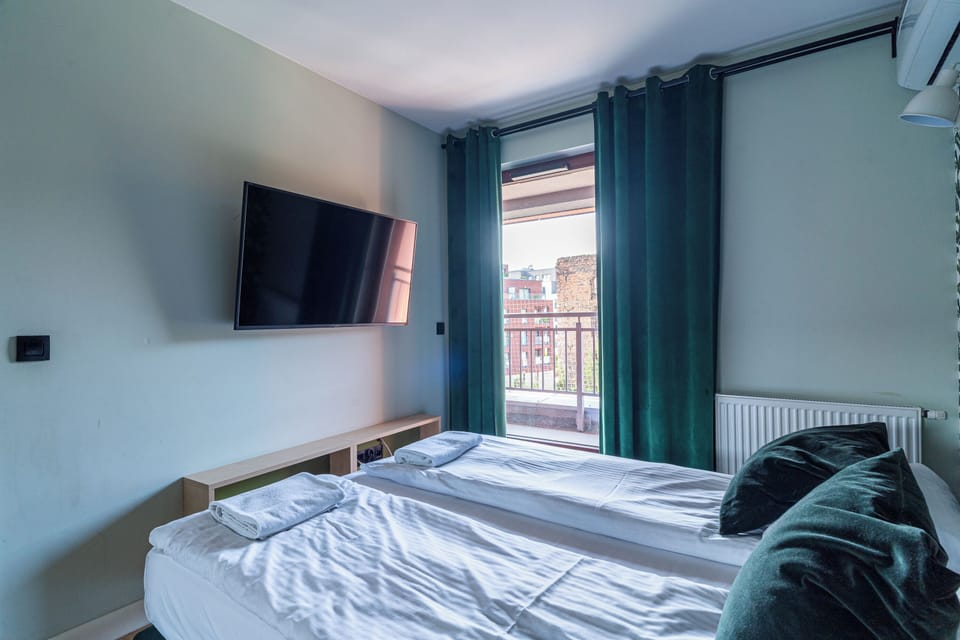 Comfort Studio, Balcony, City View | Iron/ironing board, free WiFi