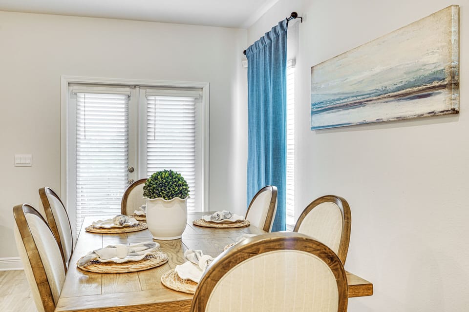 Dining Room | Dishware & Flatware