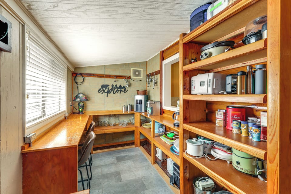 Dining Nook | Coffee Bar w/ Keurig, Drip & French Press Coffee Makers