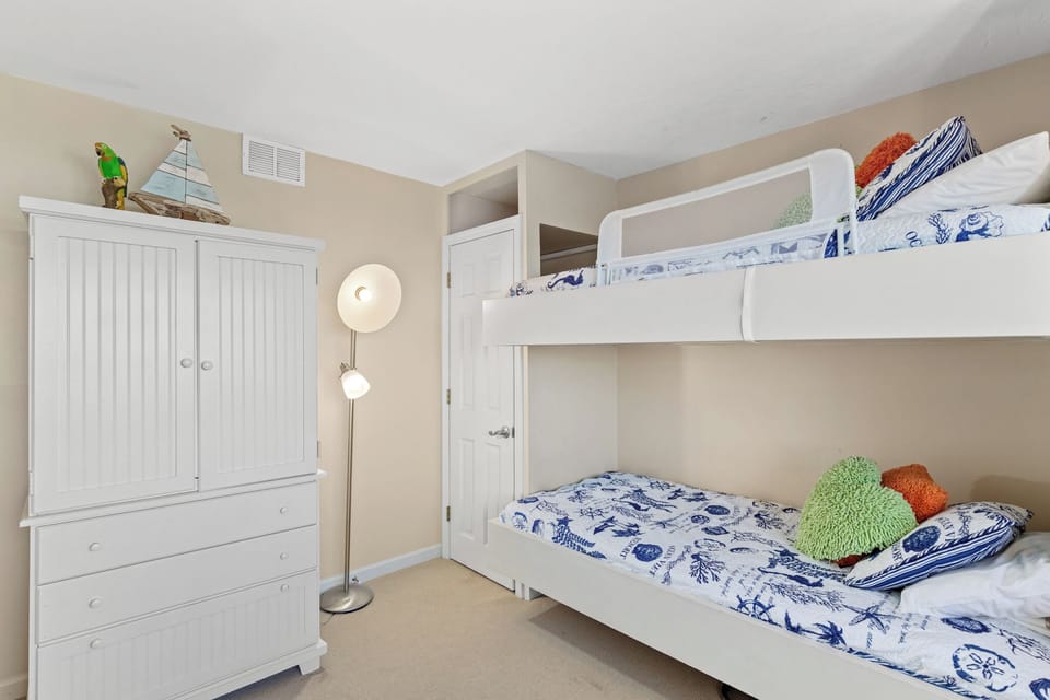Pinnacle Port Unit a514 16
