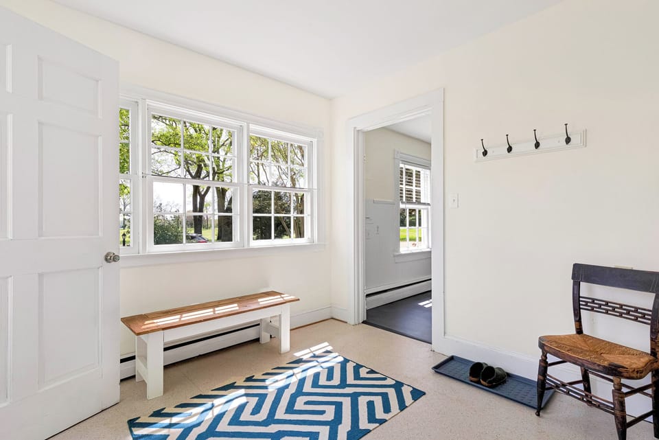 Entryway: Bright spaces welcome you with natural light and charming decor for a warm arrival!