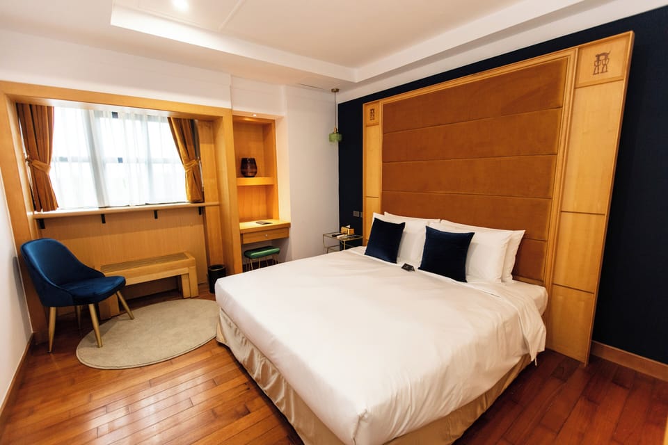 Basic Room, Mountain View | Bathroom | Shower, hair dryer, slippers, towels