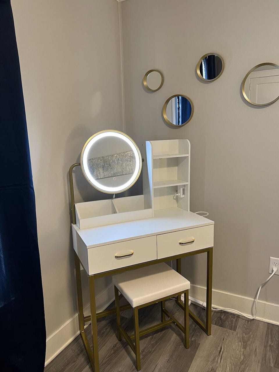 Bedroom 1 makeup vanity
