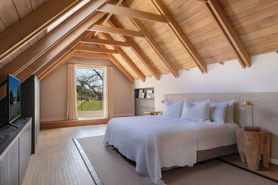 Suite (Manor House) | 1 bedroom, Egyptian cotton sheets, premium bedding, free minibar