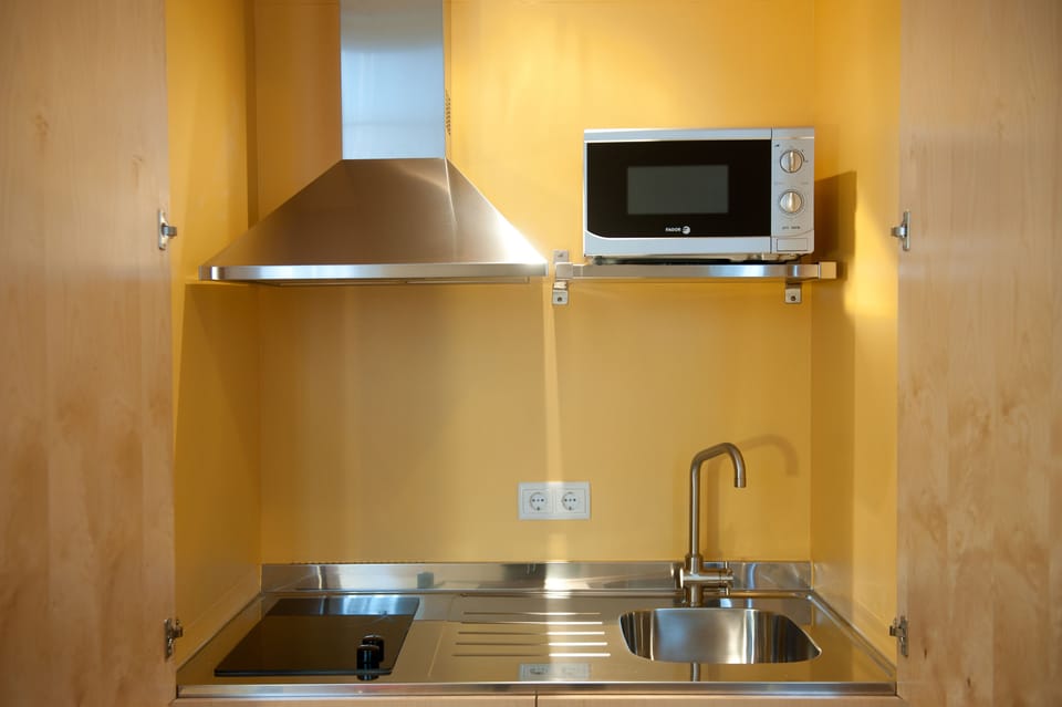 Private kitchenette