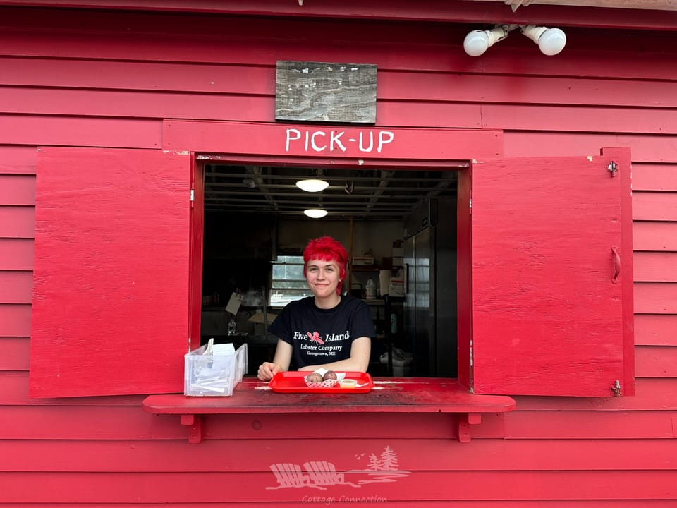 Grab a lobster roll at 5 Islands Lobster Pound
