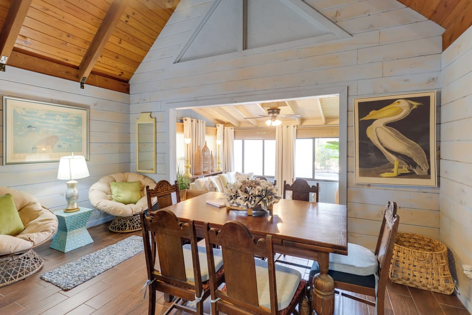 Dining Area | 1st Floor | Dishware/Flatware