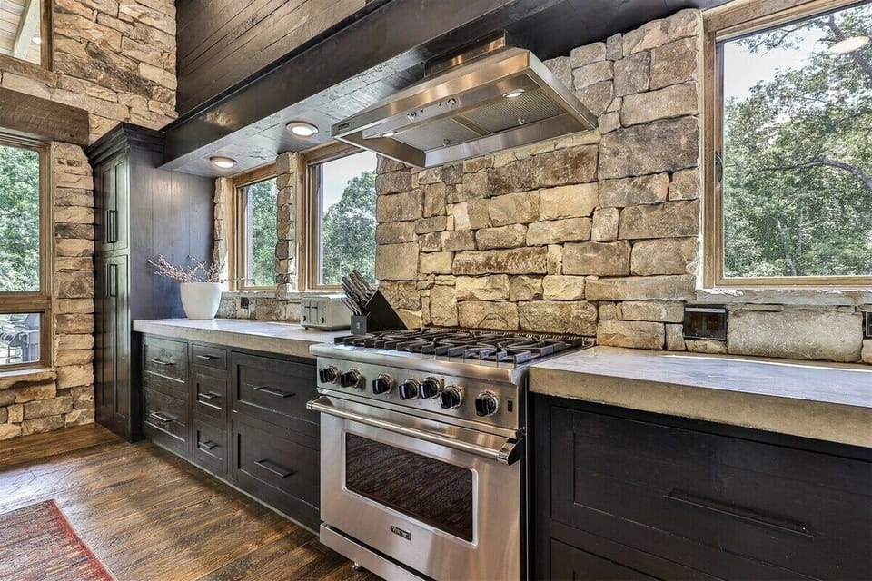 Large kitchen