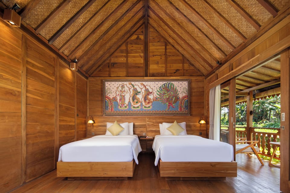Family Wooden House | Premium bedding, in-room safe, desk, laptop workspace