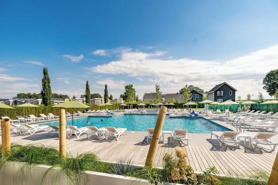 Holiday Home Swimming Pool