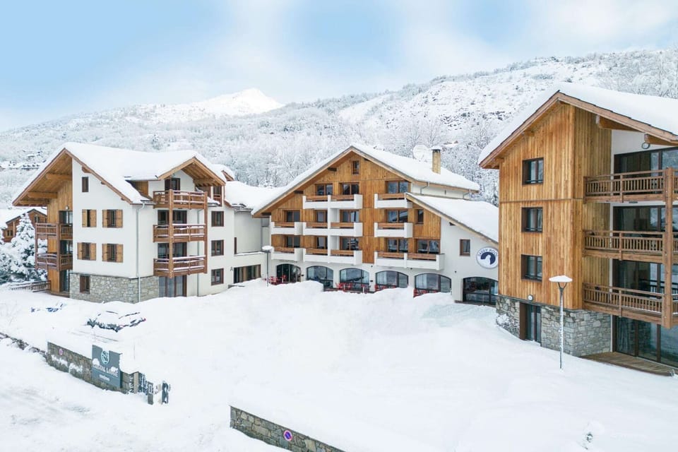 Holiday Home Exterior [winter]