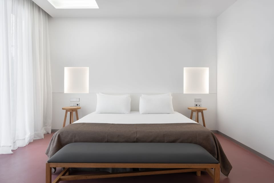 Premium Room (Superior) | Minibar, in-room safe, desk, blackout drapes