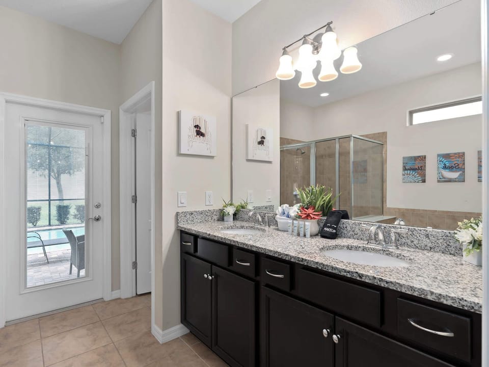 Bathroom #1 