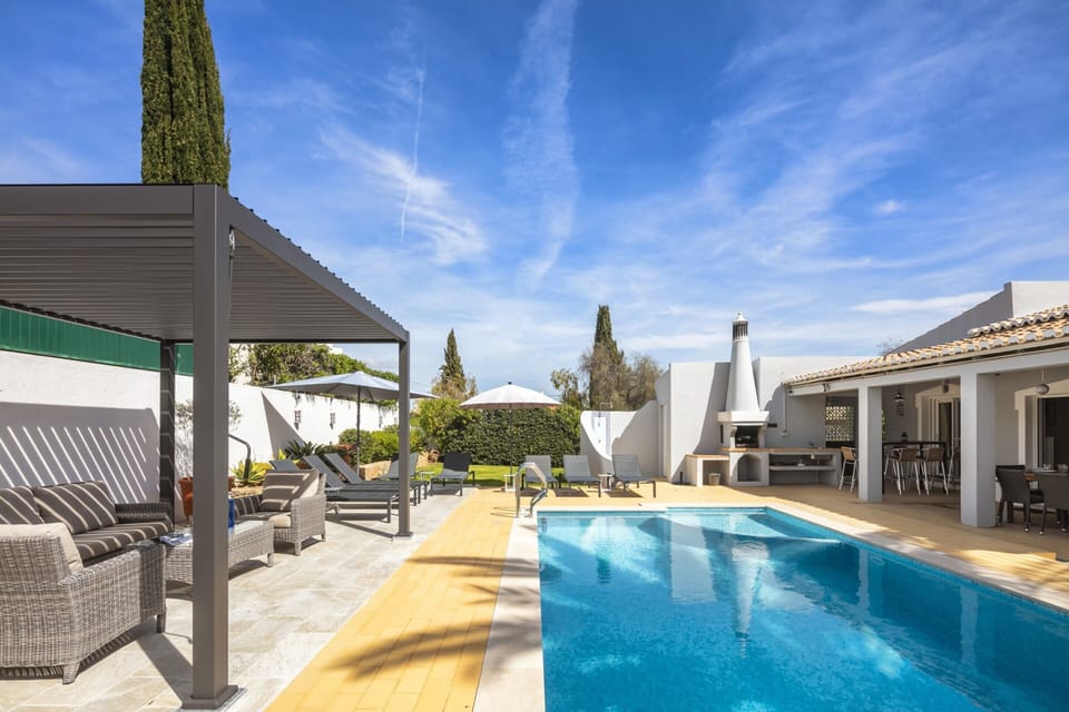 Villa | Pool | Indoor pool, outdoor pool