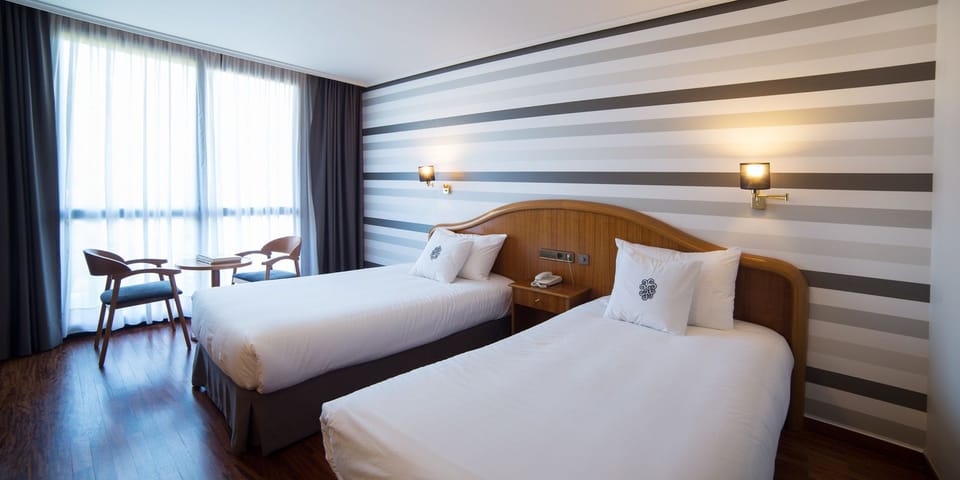 Minibar, in-room safe, desk, blackout drapes