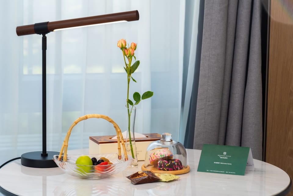 Superior Double Room, City View | Desk, laptop workspace, blackout drapes, soundproofing