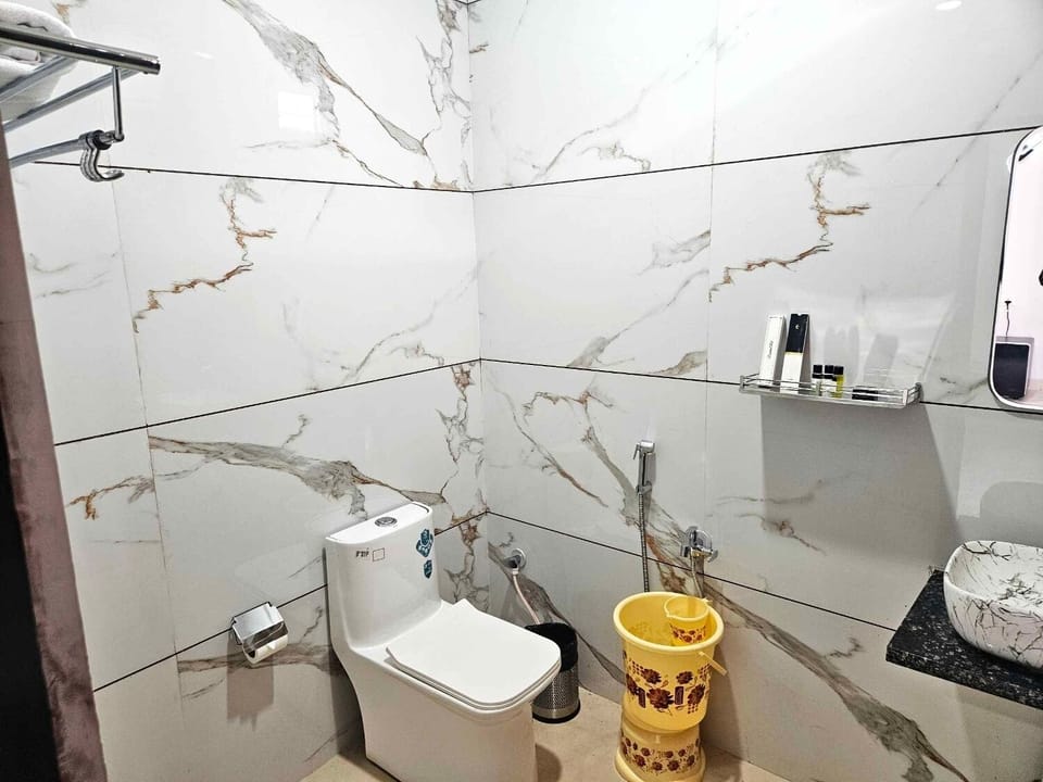 Farm Villa 1 - 4 bhk with Private Pool | Bathroom | Shower, towels, toilet paper