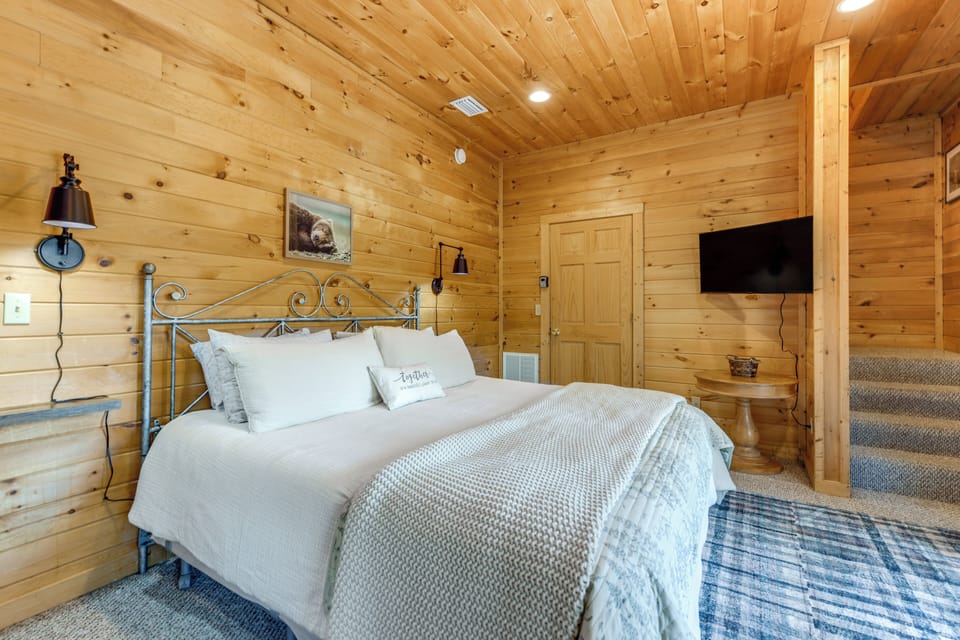 House (1 Bedroom) | Interior