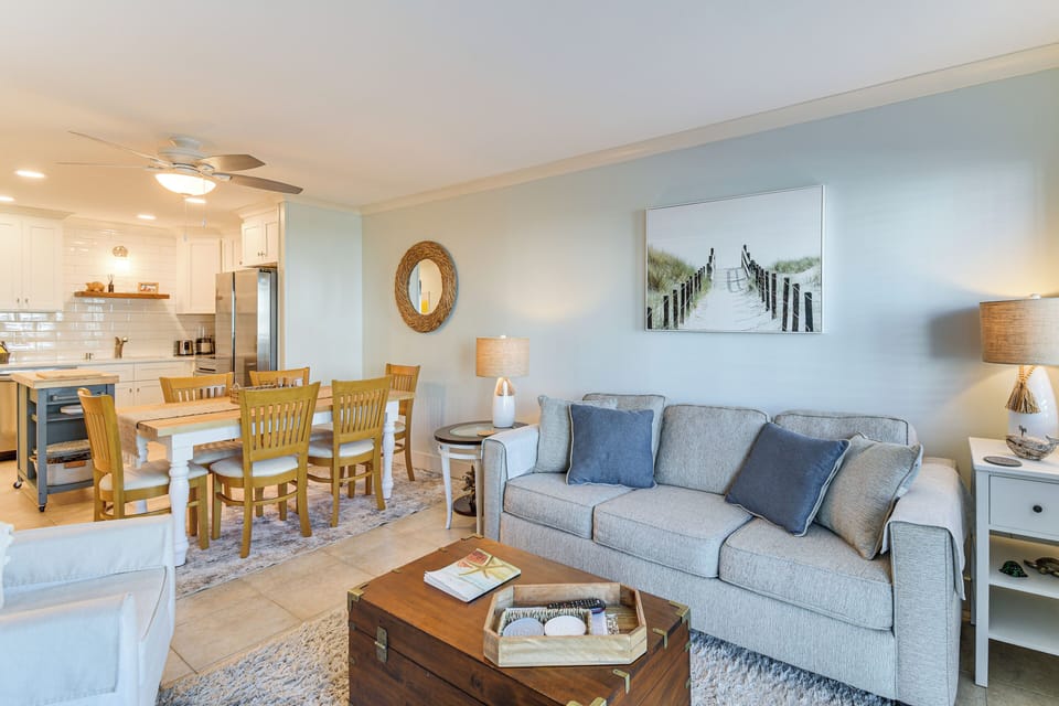 Apartment (2 Bedrooms) | Front of property