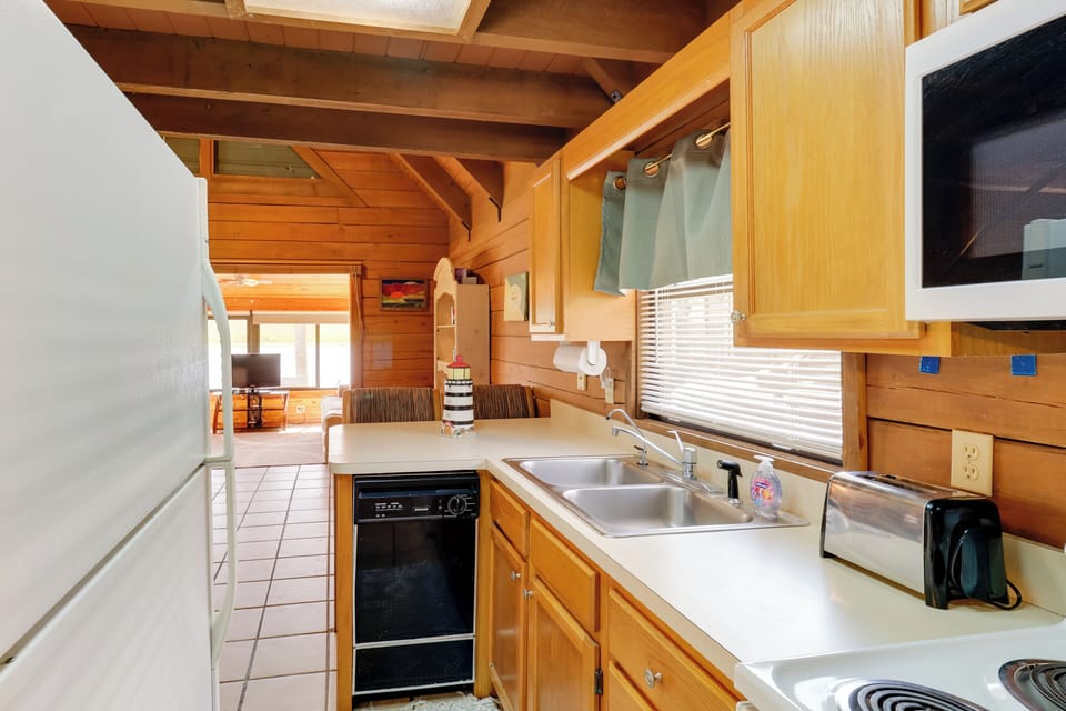 House (1 Bedroom) | Interior