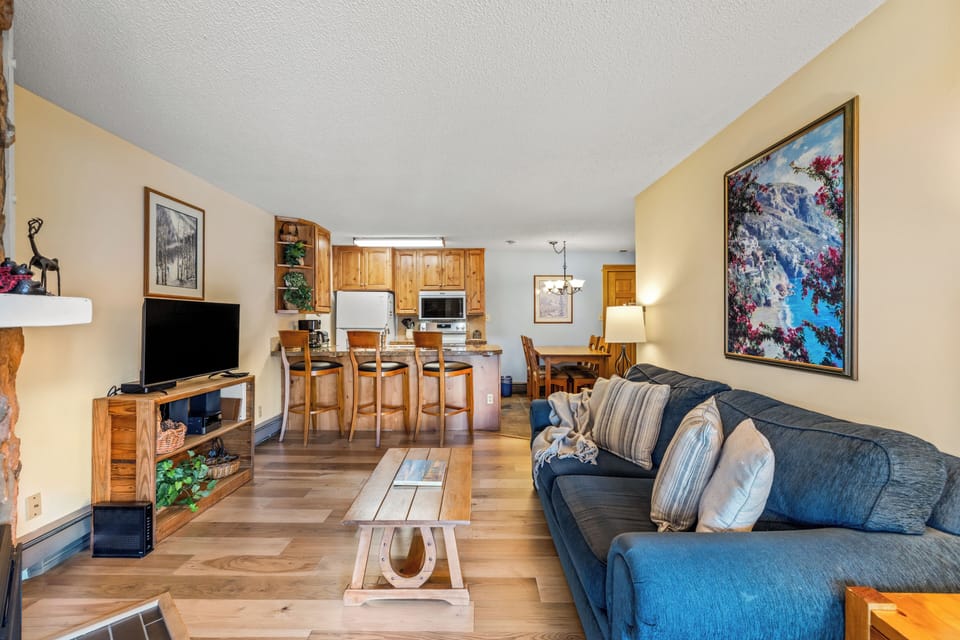 Open Concept Living, Kitchen, Dining