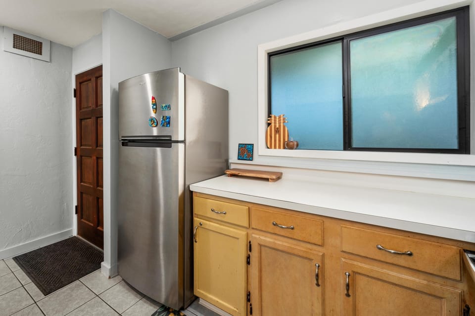 Condo, 2 Bedrooms | Interior