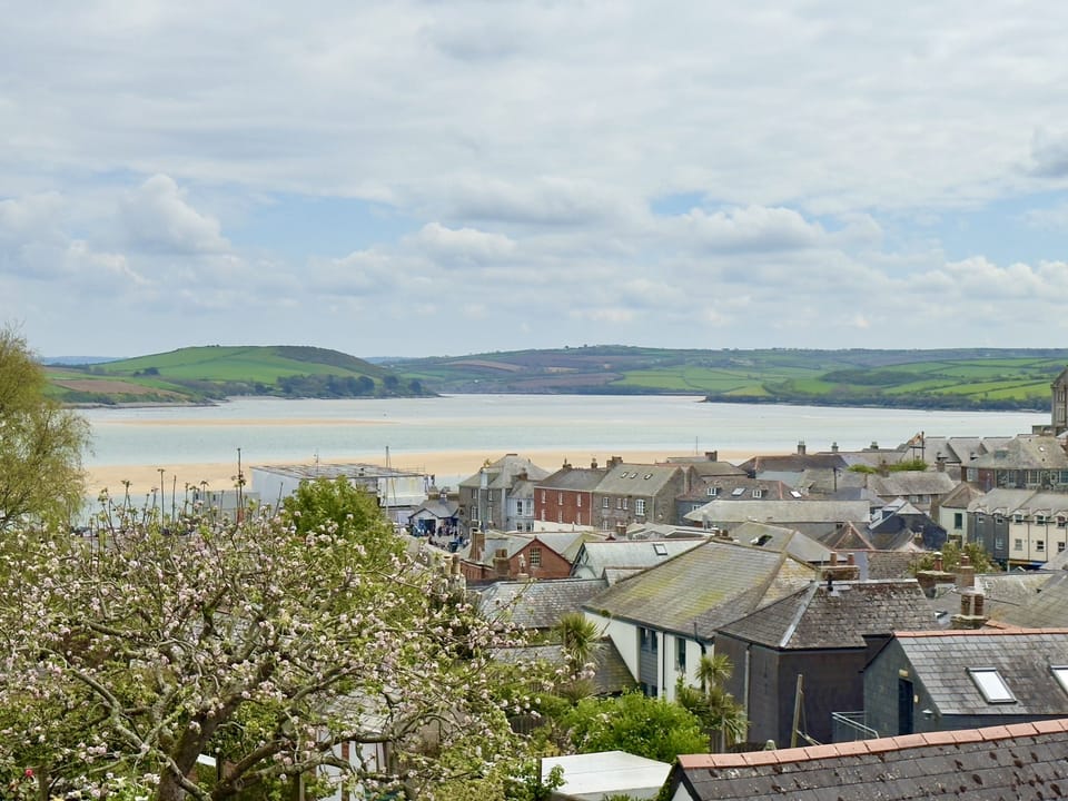 Estuary Views from Trenaton, Holiday Home , Padstow Town, Cornwall