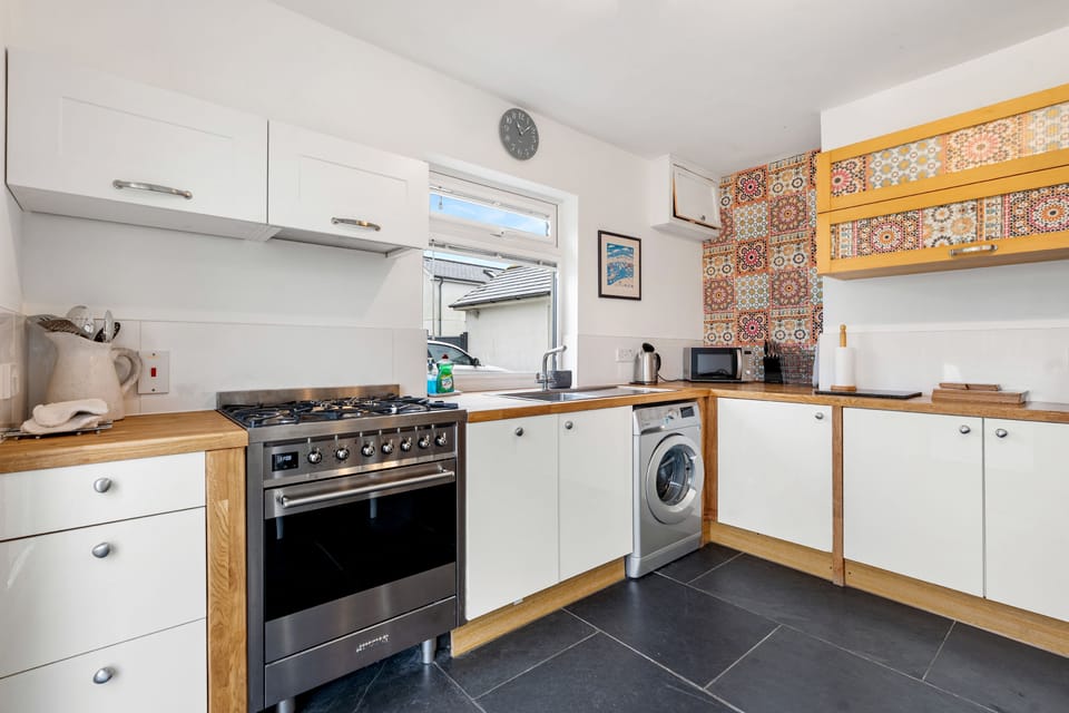 Kitchen at Hardown Holiday Home, South Way,  Windmill, Trevone, Padstow