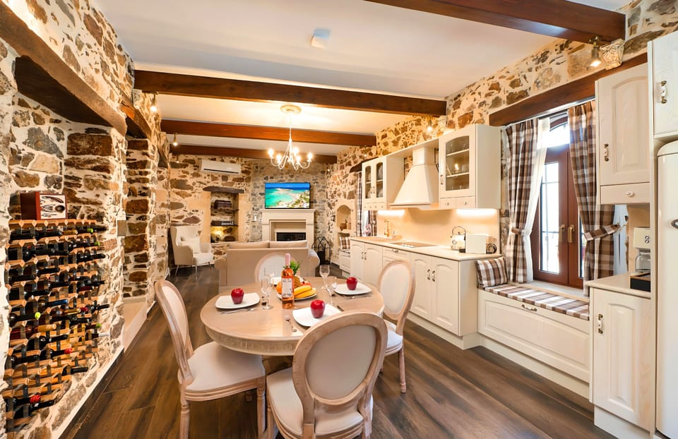 Petralis Luxury Villa | HotelPraxis Group