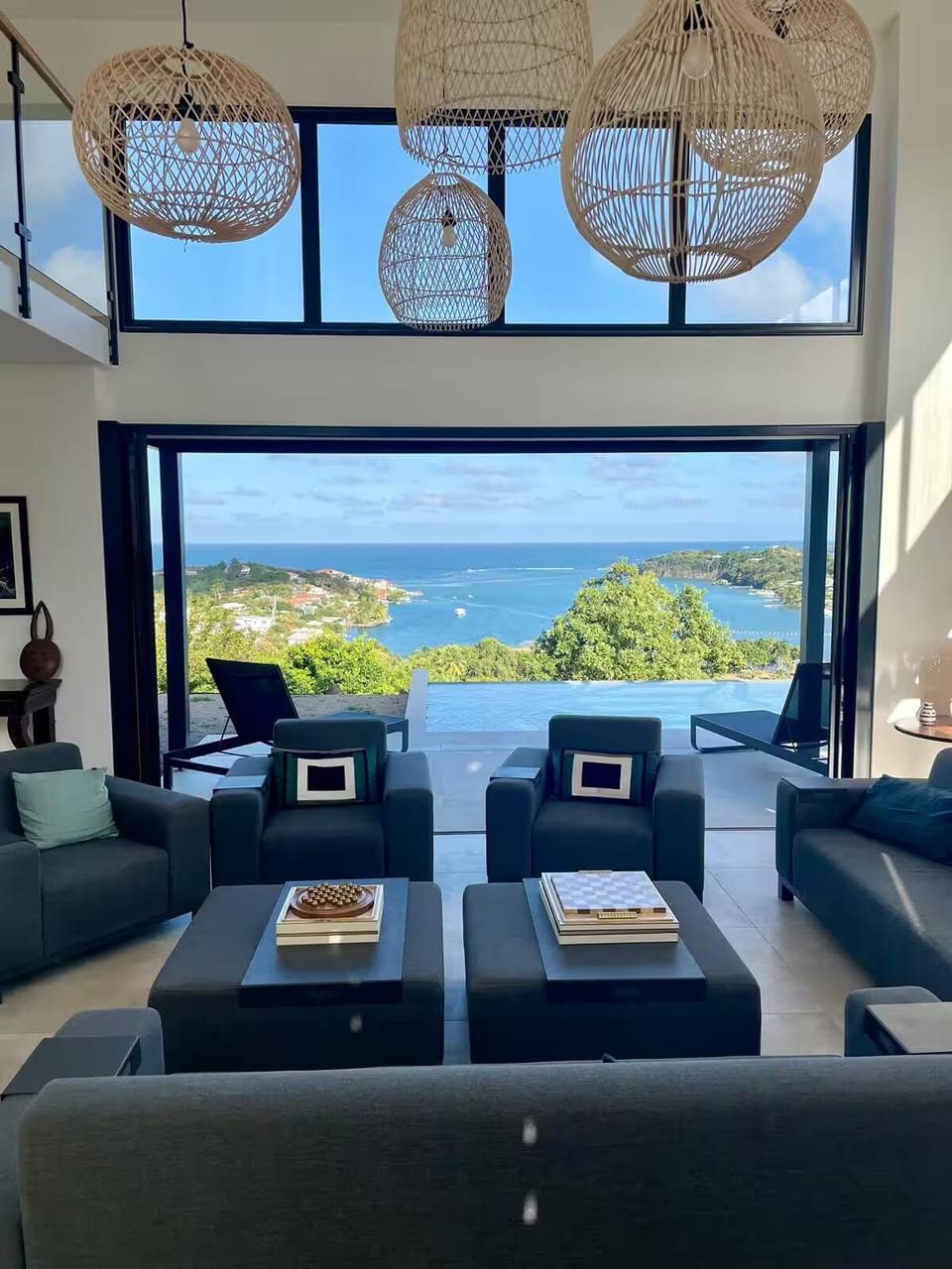 Luxury Villa, 5 Bedrooms, Private Pool, Sea View | Living area