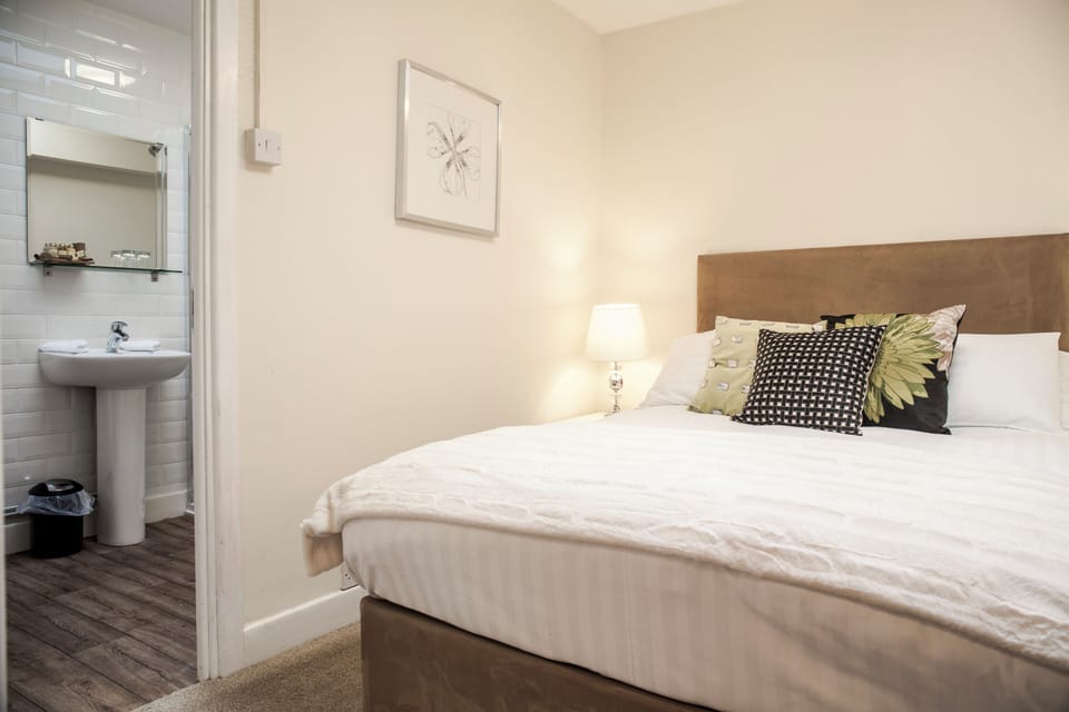 Double Room | Free WiFi