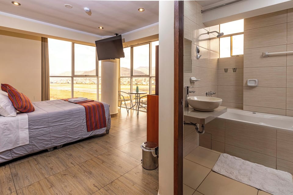 Superior Suite, Multiple Beds, City View | Egyptian cotton sheets, premium bedding, down comforters, minibar