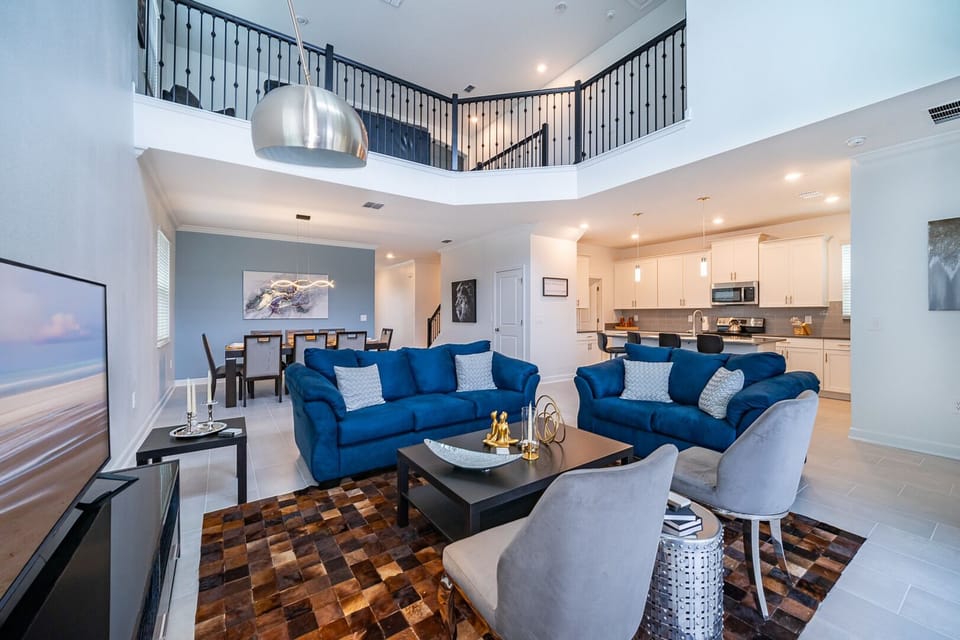 Open-concept spaces, ideal for spending time with family and friends.