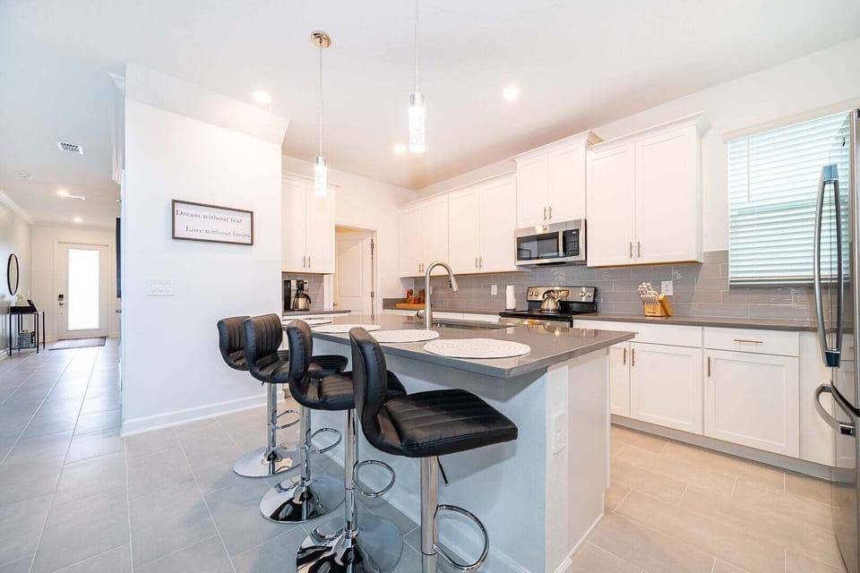 Our kitchens are fully equipped with all the appliances you need to prepare your meals for the day.
