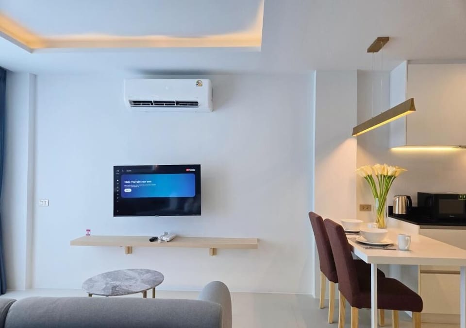 Brand New 2 Bed Seaview Apartment Utopia Karon (5810)