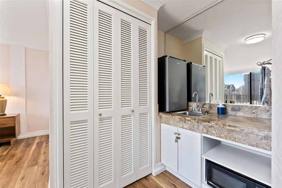 Microwave Keurig Coffee Machine and Mini Refrigerator