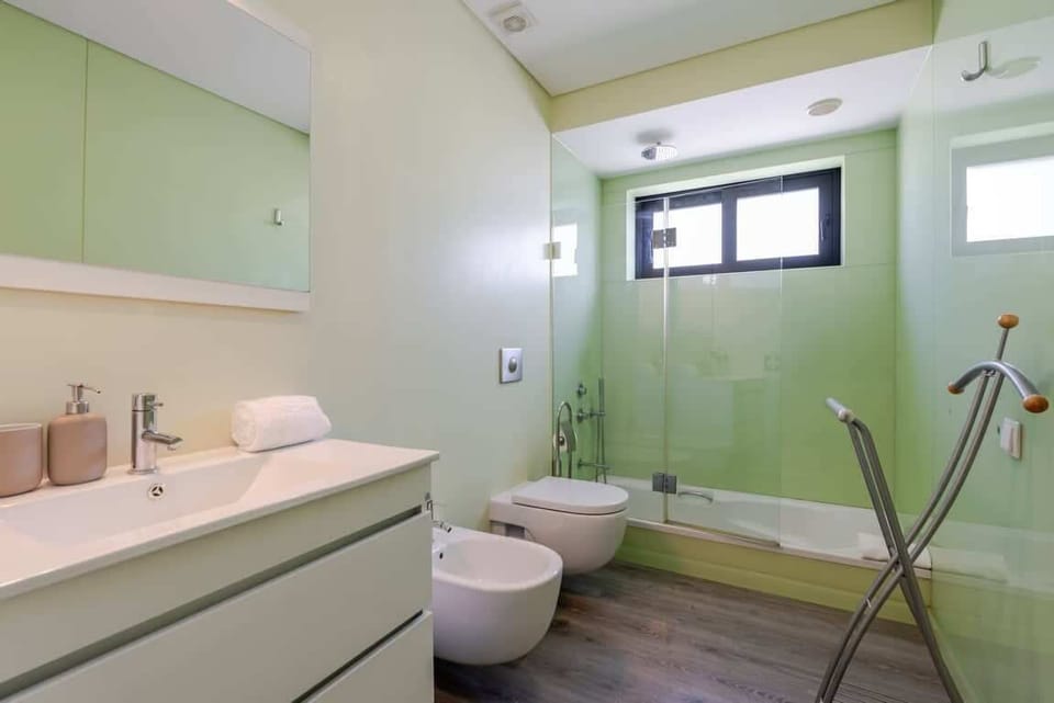 Green Bathroom