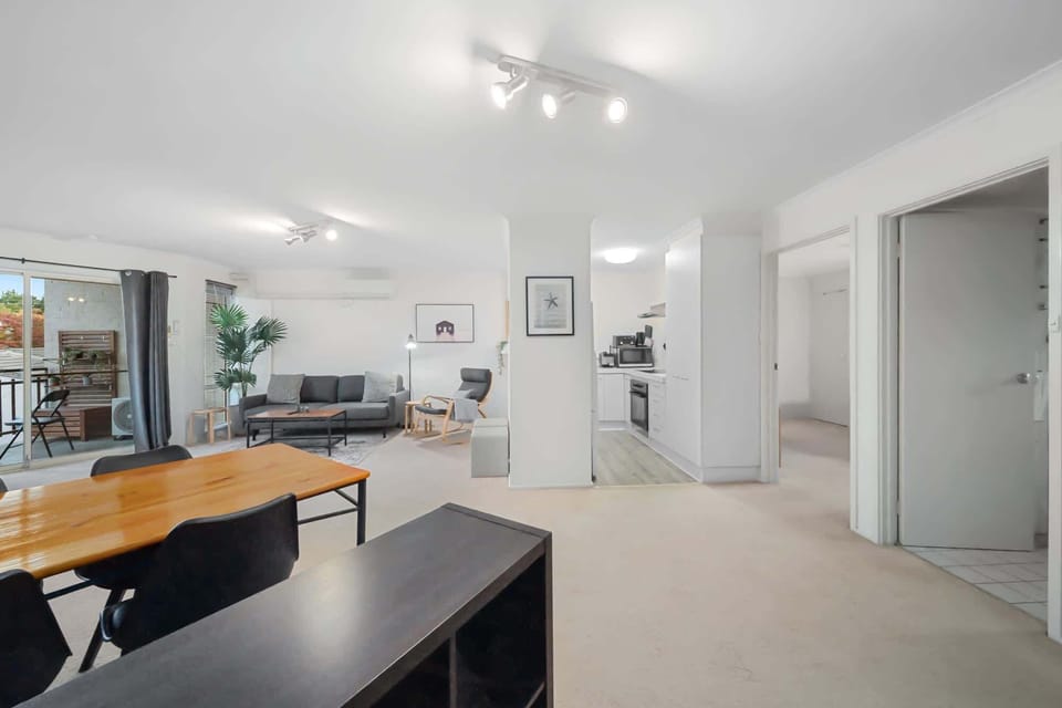 Dining Area/Living Area/Kitchen