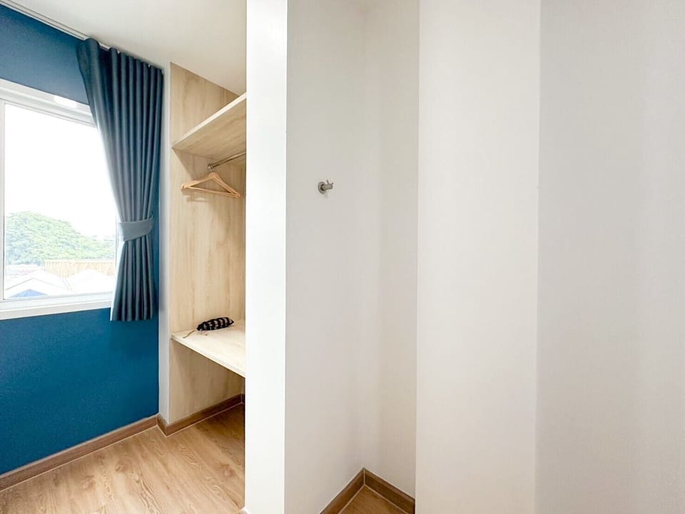 Economy Room | Individually furnished, soundproofing, free WiFi, bed sheets