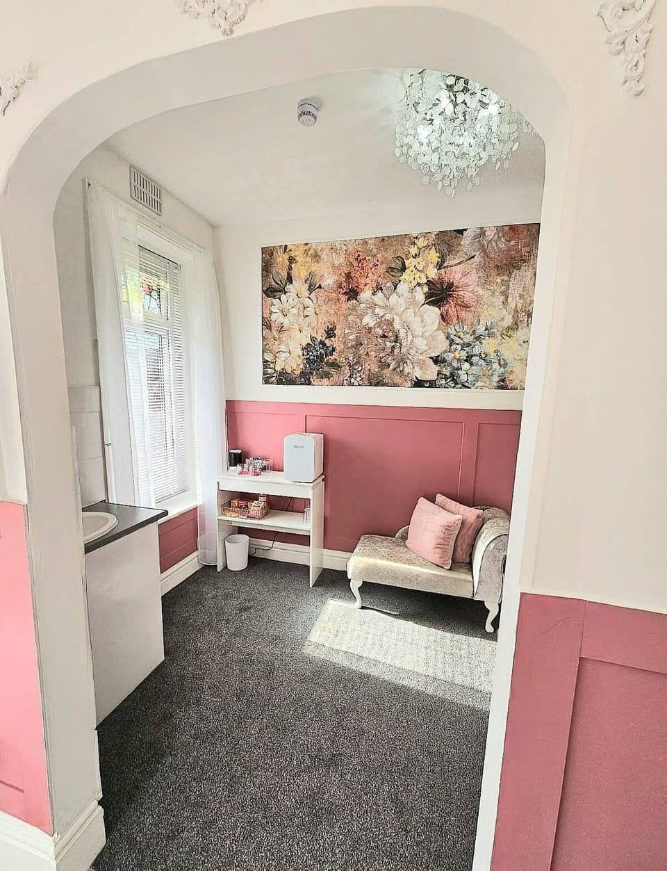 Deluxe Double Room, Partial Sea View | Free WiFi