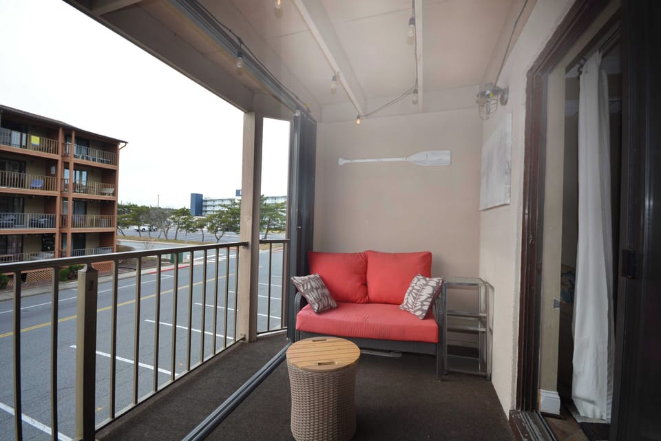 BALCONY-VIEW