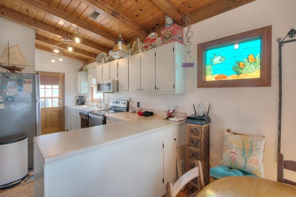 Kitchen
GW.5-1-25