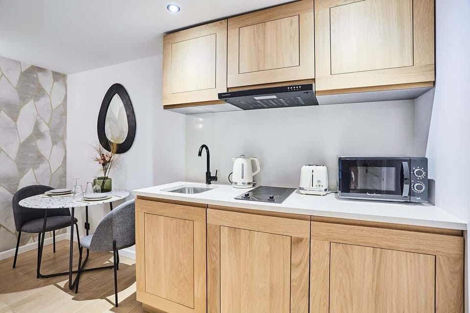CUISINE TOUT EQUIPEE / ESPACE REPAS