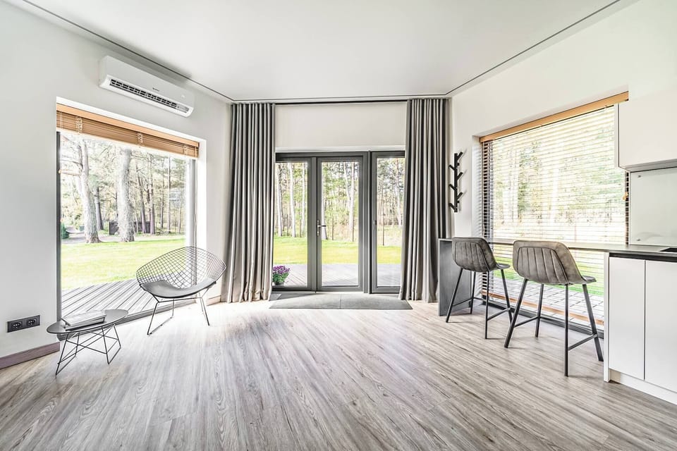Cabin, 1 Bedroom, Smoking | Living area