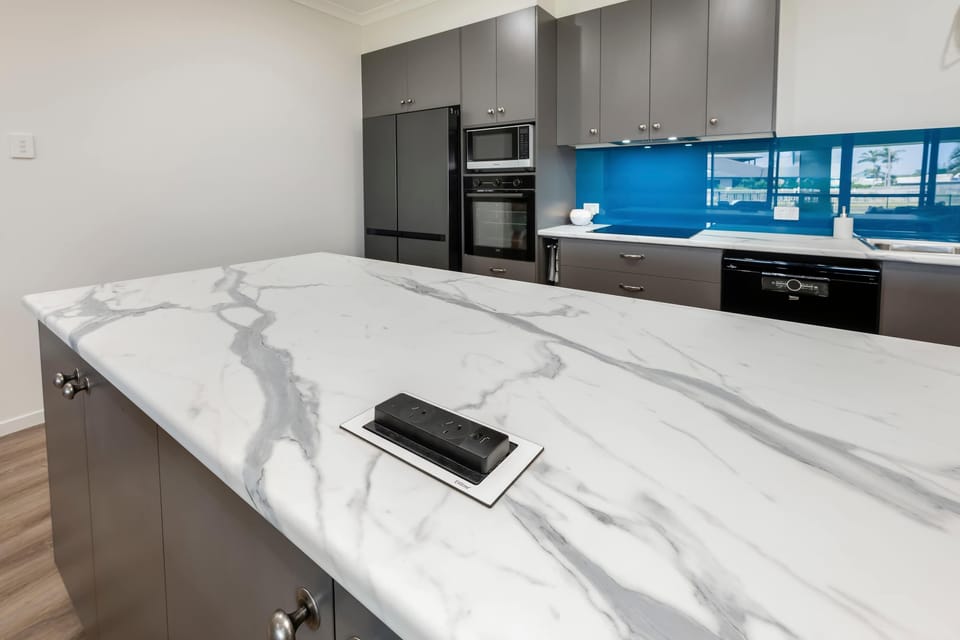 Burnett Heads, spacious kitchen