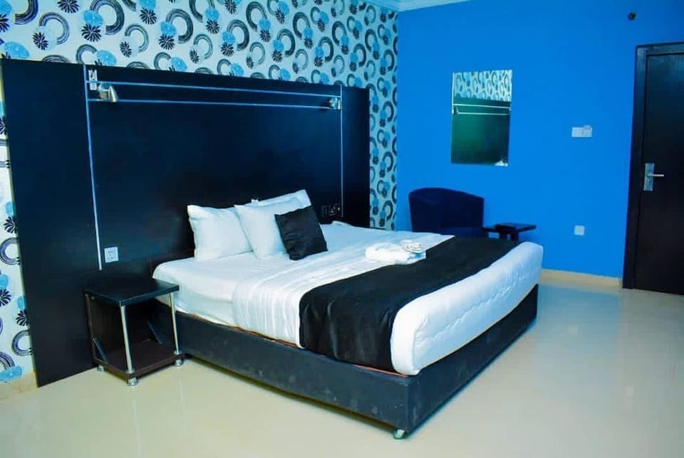 Deluxe Room | Desk, laptop workspace, free WiFi