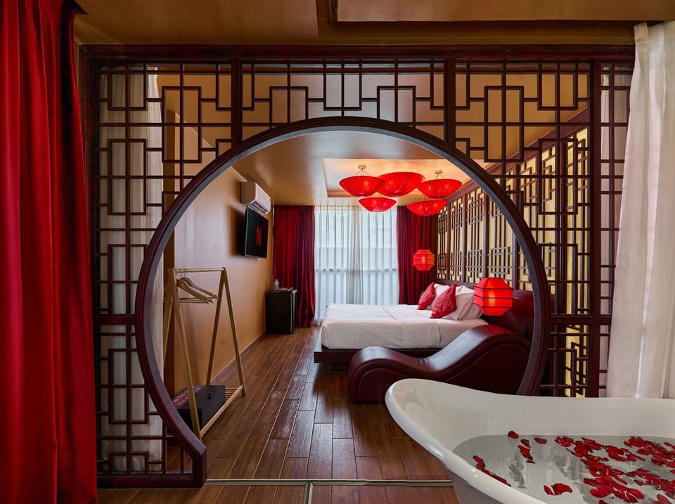 Honeymoon Double Room, Bathtub, City View | Premium bedding, Select Comfort beds, minibar, individually decorated