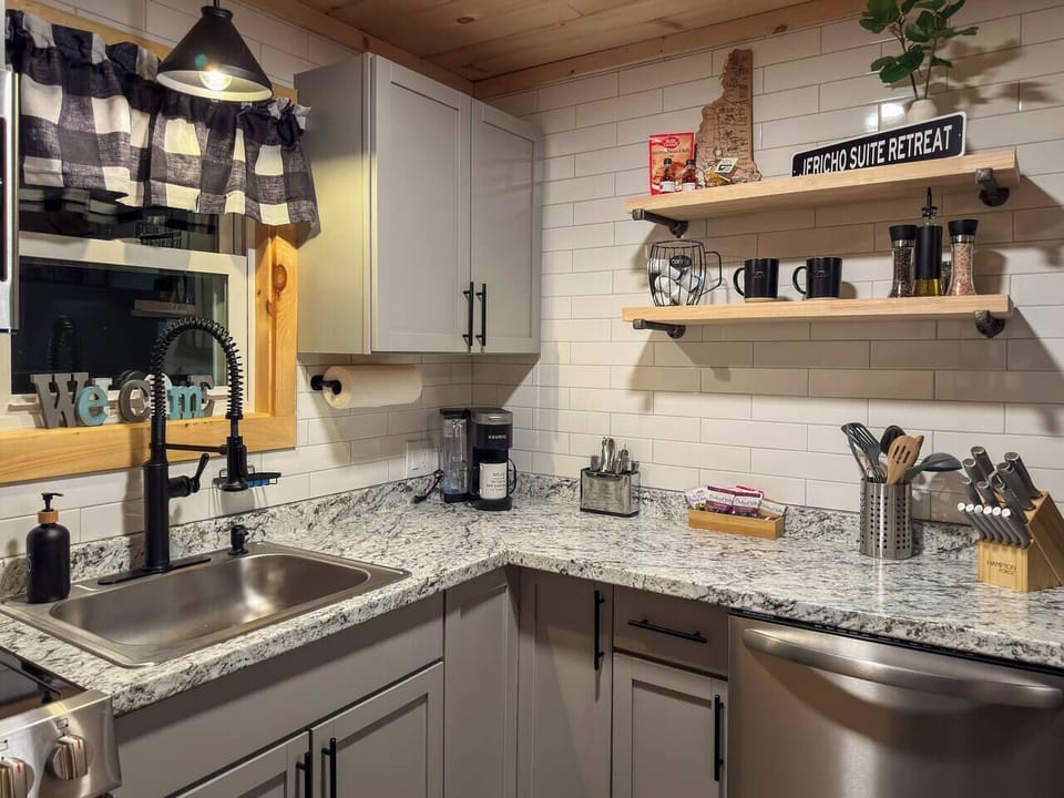 Ready, set, cook! From spatulas to serving spoons, we've got you covered for a delightful dining experience.